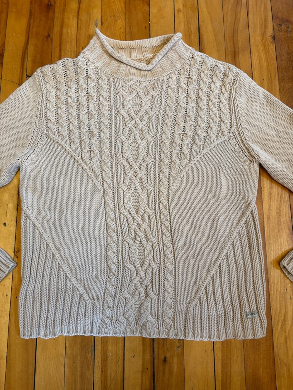 Cozy Cream Cable-Knit Crewneck Sweater - 100% Cotton - Size Large